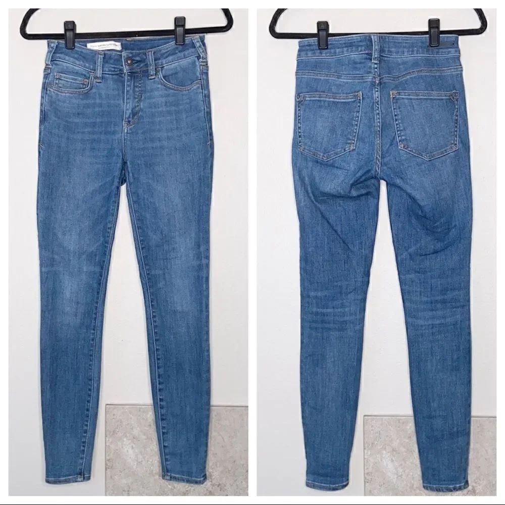 Pilcro and The Letterpress by Anthropologie Skinny High Rise Stretchy Jeans 25